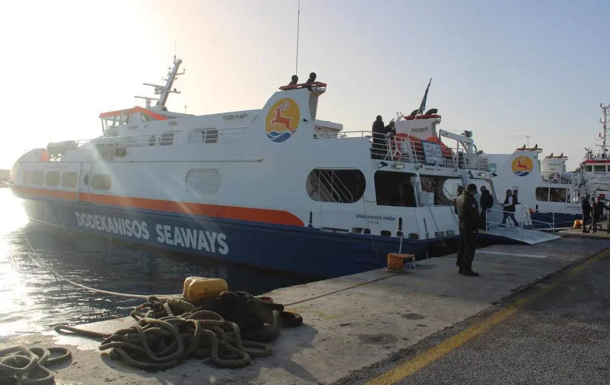 Rhodes, Ferrys "Dodekanisos Seaways", waiting for travelers to board