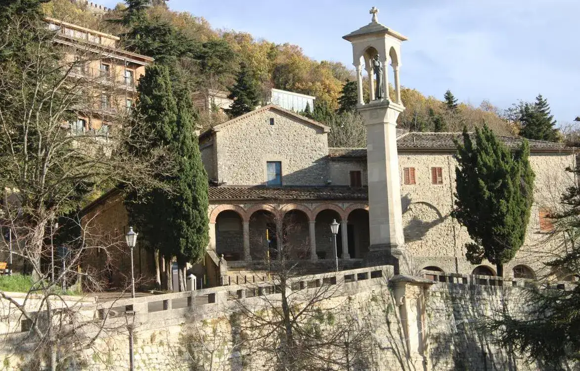 San Marino, Chiesa di San Quirino pictured from a vantage point near Piazzale Lo Stradone, you can also see the Monument of San Francesco