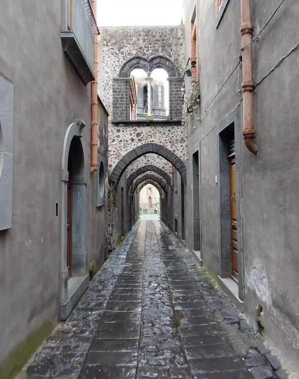 Via dell'Archi from Randazzo