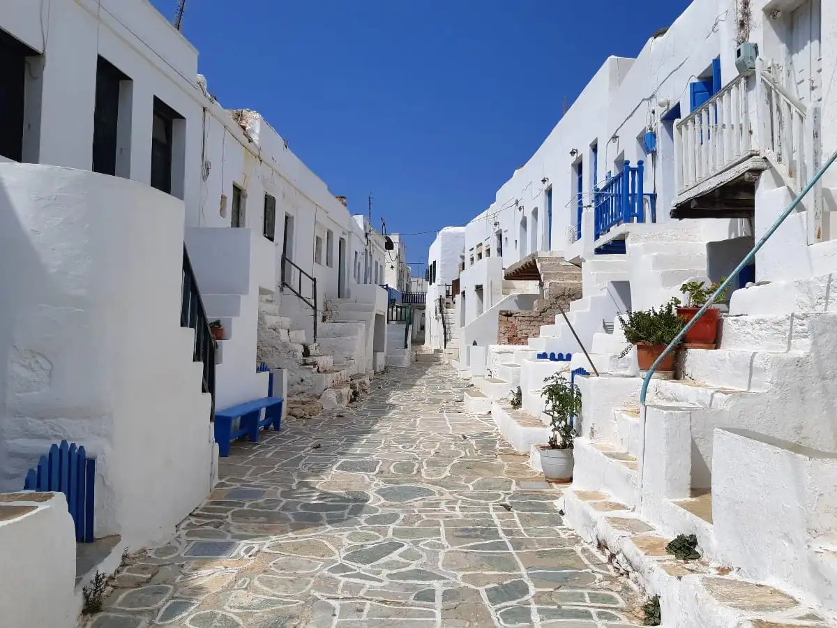 Narrow, winding streets of Chora, Folegandros