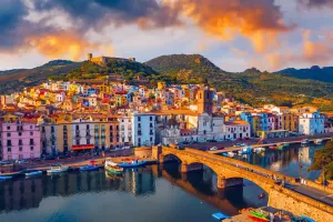 Bosa, Città Dei Colori, An Idyllic Place Full Of Charm