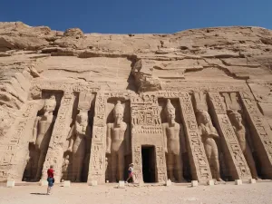How Do You Get From Aswan to the Temples of Abu Simbel
